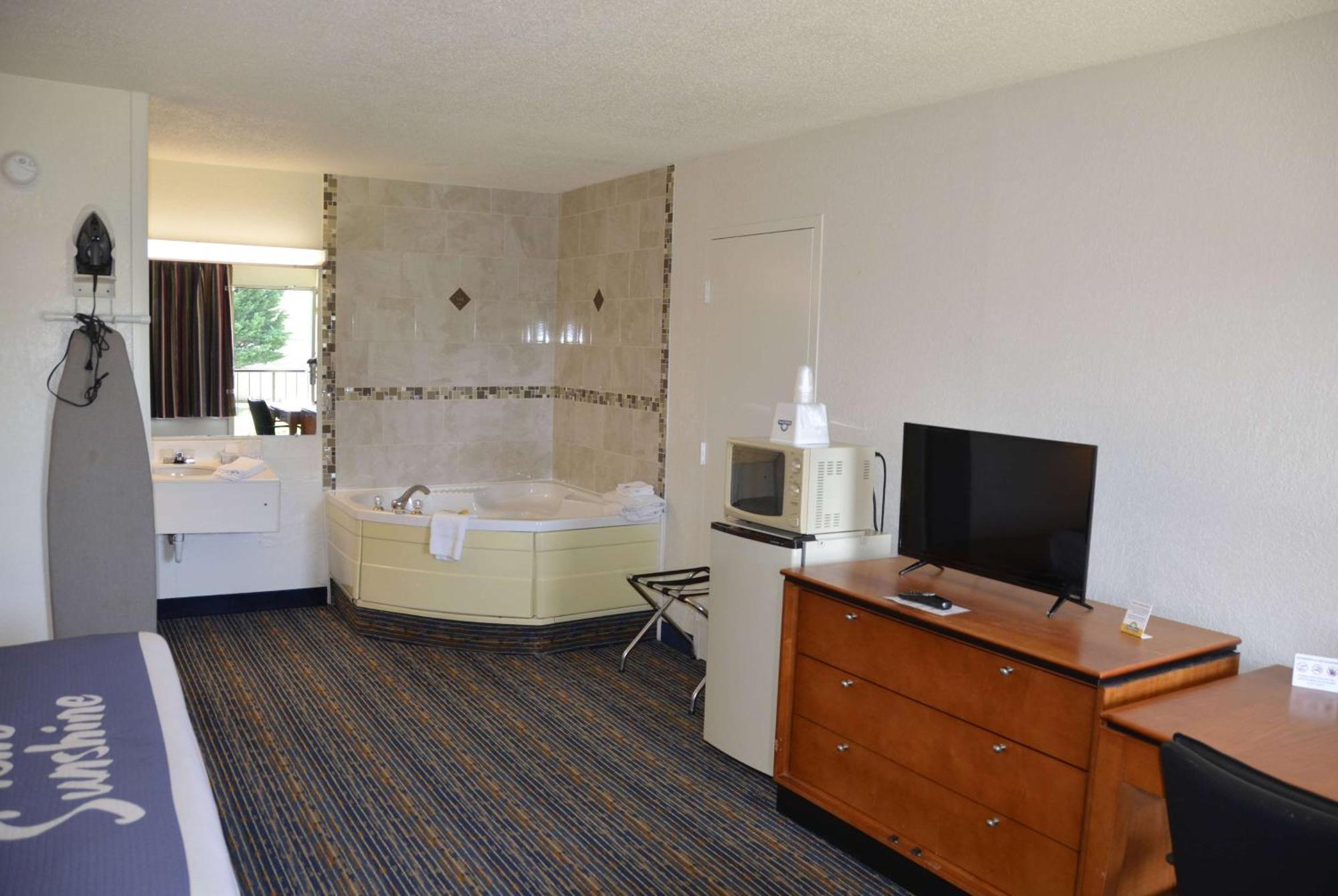 Days Inn By Wyndham Luray Shenandoah Zewnętrze zdjęcie