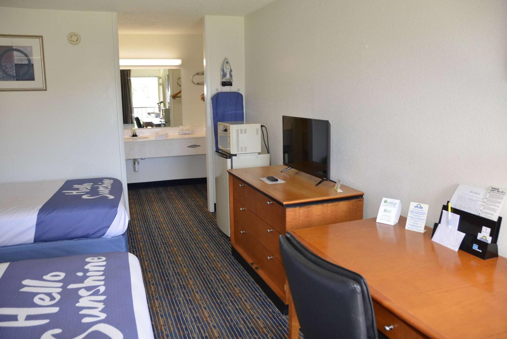 Days Inn By Wyndham Luray Shenandoah Zewnętrze zdjęcie